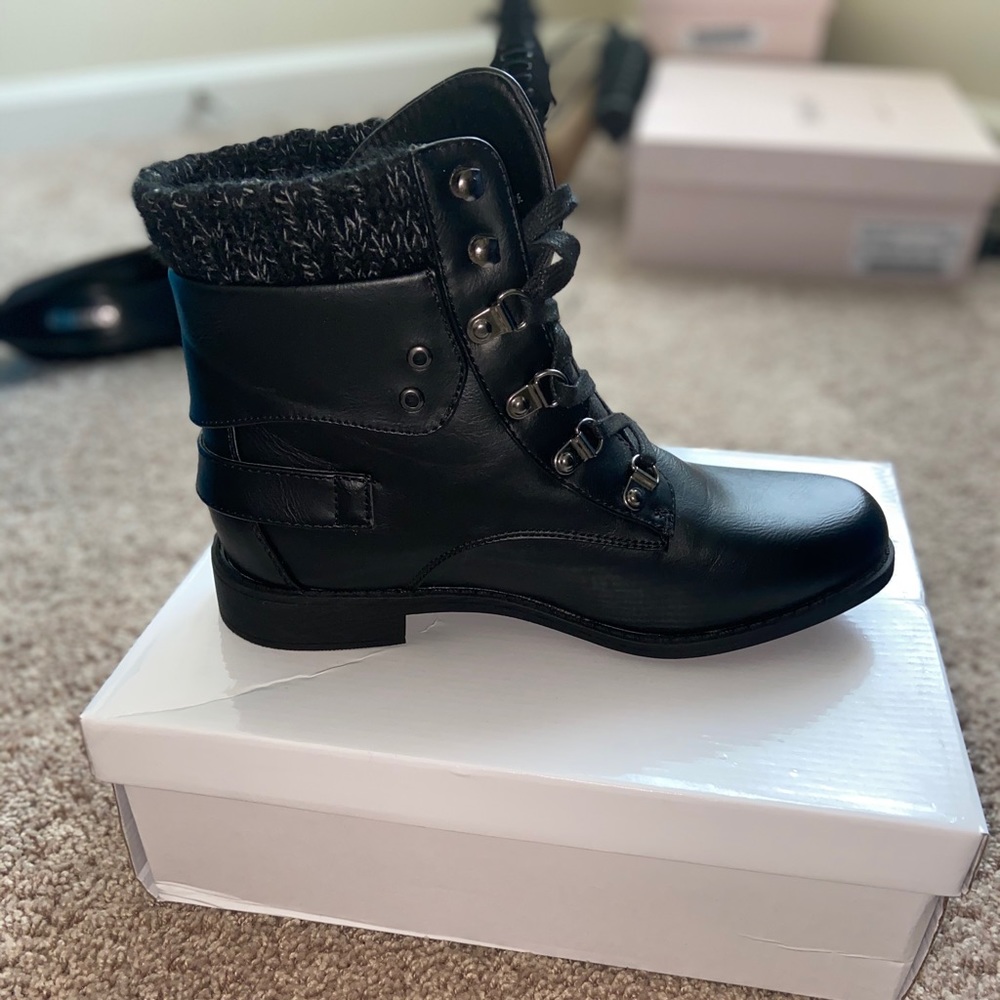 Brand new women’s boots